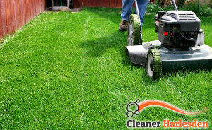 lawn-mowing-services-harlesden