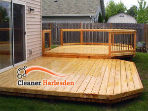 wooden-deck-cleaning-harlesden